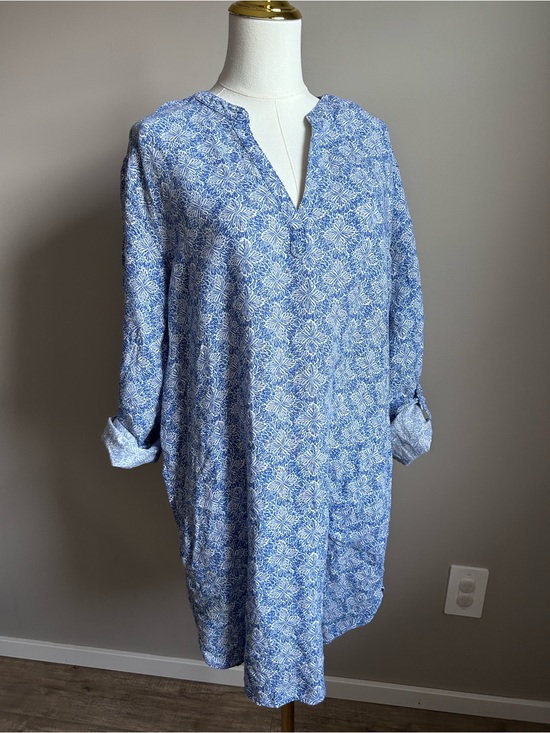 Sigrid Olsen Dresses & Skirts - Sigrid Olsen 100% linen Blue Floral Long Sleeve V-Neck Tunic Dress with pockets